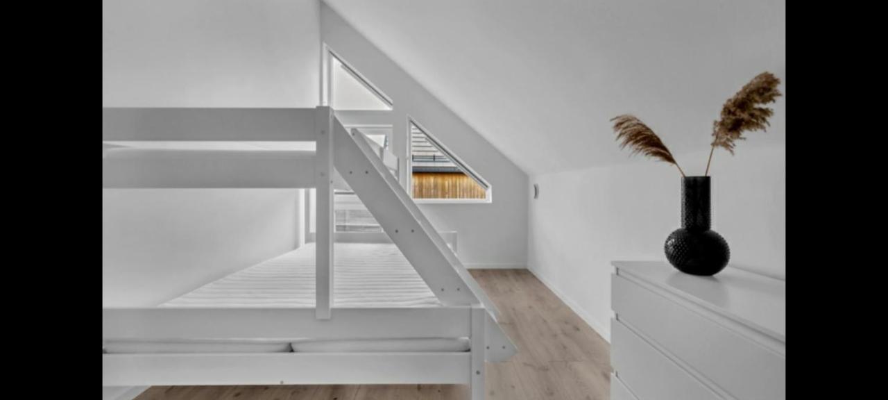 Hytte Med 4 Soverom Kristiansand Kültér fotó