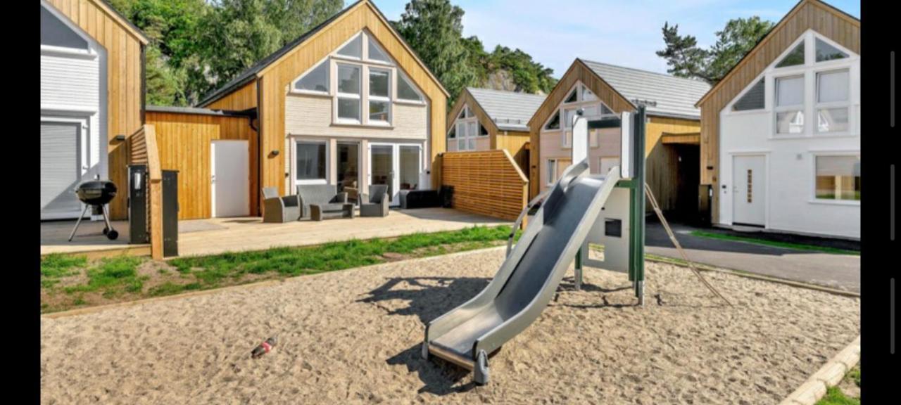 Hytte Med 4 Soverom Kristiansand Kültér fotó