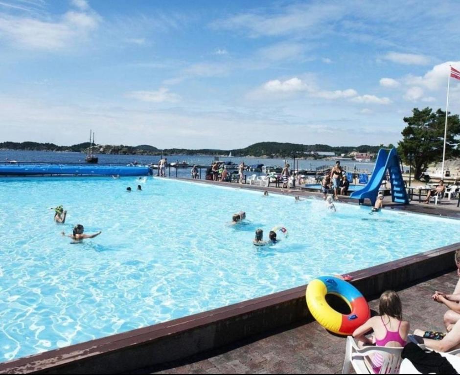 Hytte Med 4 Soverom Kristiansand Kültér fotó